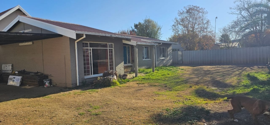 4 Bedroom Property for Sale in Brandwag Free State